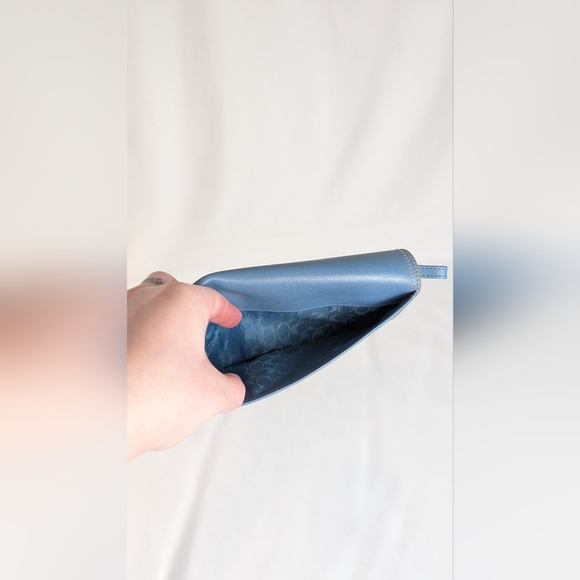 Coach Vintage Long Envelope Wallet Sky Blue Smooth Glove Tanned Leather Y2K - Picture 13 of 14